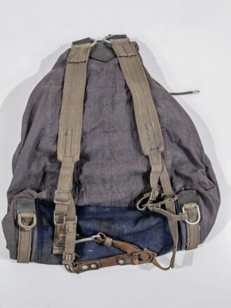 Luftwaffe, Rucksack datiert 1941. getragenes , zum Teil repariertesStück
