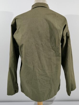 U.S. WWII Jacket, HBT, with gas flap, unused, no label