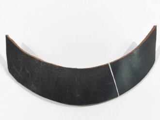 Kaiserreich, Hinterschirmleder für Pickelhaube, Gesamtlänge 24,5cm, neuzeitliche Anfertigung