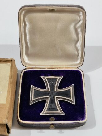 Eisernes Kreuz 1.Klasse 1914. Hersteller K.A.G. , im Verleihungsetui, mit Umkarton