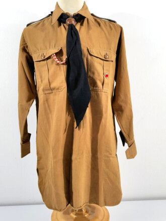 Hitlerjugend, Dienstbluse eines Angehörigen der Flieger HJ Nürnberg.  Die Effekten von Hand originalvernäht.