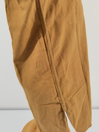 Hitlerjugend, Dienstbluse eines Angehörigen der Flieger HJ Nürnberg.  Die Effekten von Hand originalvernäht.