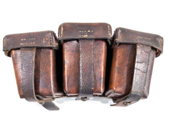 1.Weltkrieg Patronentasche, getragenes Kammerstück des I.R.94 von 1915. Leder angetrocknet