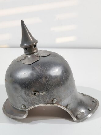 Preussen, Helm für Jäger zu Pferd, Datiert 1916. Das Innenfutter neuzeitlich ergänzt. Baustelle mit guter Basis, Größe 56