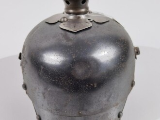 Preussen, Helm für Jäger zu Pferd, Hersteller "Schulz & Holdefleiss Berlin N. 1916". Das Innenfutter neuzeitlich ergänzt. Baustelle mit guter Basis, Größe 56