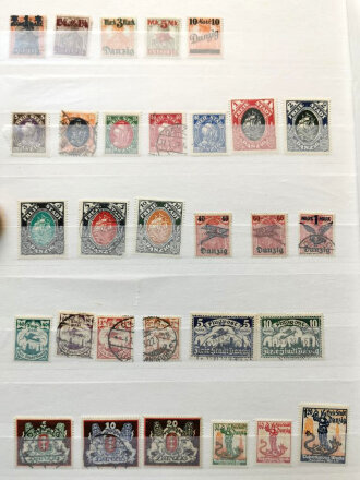 Umfangreiche Sammlung Briefmarken zum Thema Danzig, alle Seiten fotografiert