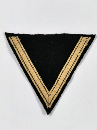 Waffen SS, Armabzeichen für SS Sturmmann ( Gefreitenwinkel ) Ausführung für die Tropenfeldbluse. Ungetragenes Stück