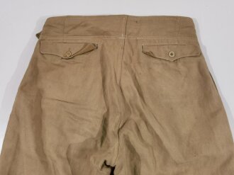 Luftwaffe Tropenhose , getragenes Stück mit Reparaturstelle, dennoch in gutem Gesamtzustand