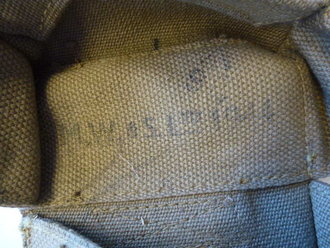 British WWII, general purpose ammo pouch, 1944 dated