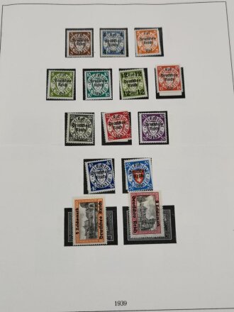 Briefmarken Einsteckalbum "Danzig" mit diversem Inhalt