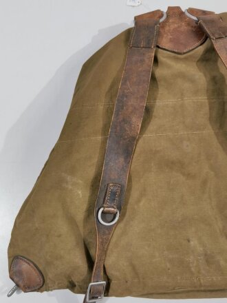 Gebirgsjäger Rucksack, frühe Ausführung , datiert 1939. Getragenes Stück in gutem Gesamtzustand