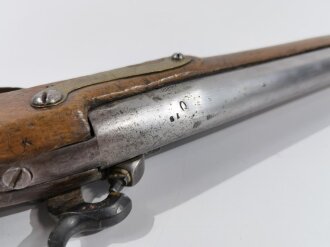 Österrreich/Ungarn Perkussionsgewehr für die Bürgerwehr aptiert von Steinschloßgewehr 1799, Hahn ergänzt, Ladestock fehlt,1 Schloßschraube ergänzt und zu klein, Länge 110 cm, Kaliber 18 mm