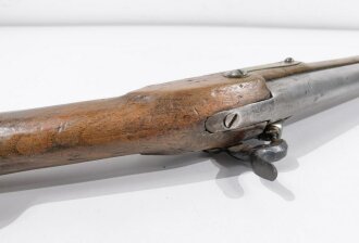 Österrreich/Ungarn Perkussionsgewehr für die Bürgerwehr aptiert von Steinschloßgewehr 1799, Hahn ergänzt, Ladestock fehlt,1 Schloßschraube ergänzt und zu klein, Länge 110 cm, Kaliber 18 mm