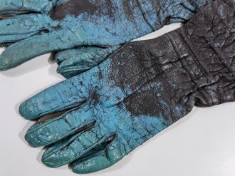 Fallschirmjäger, Paar Handschuhe lang ungefüttert. Mit Farbe verunreinigt