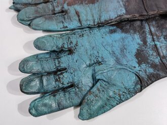 Fallschirmjäger, Paar Handschuhe lang ungefüttert. Mit Farbe verunreinigt