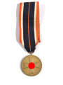 Kriegsverdienstmedaille " Für Kriegsverdienste " 1939 mit seltenem frühen Verleihungsband in voller Länge ( Orangefarbig )