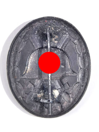 Verwundetenabzeichen in Schwarz 1939, Eisen magnetisch, Hakenkreuz leicht berieben,  sonst sehr guter Zustand
