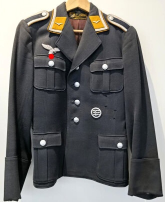 Luftwaffe, Waffenrock für einen Unteroffizer fliegendes Personal. Frühes Stück, die Effekten Originalvernäht, Schneideretikett von "Carl Roth Wertheim"