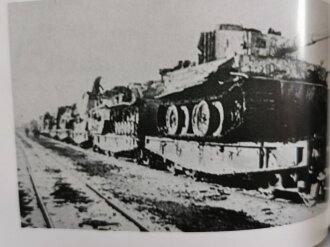 Panzer-Genadier-Division Großdeutschland und ihre Schwesterverbände, 188 Seiten, 17,7 x 24,6 cm, gebraucht