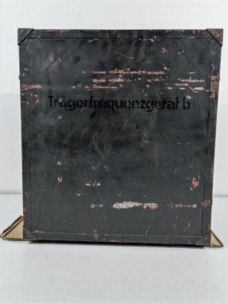 Gehäuse zum Trägerfrequenzgerät b der Wehrmacht. Originallack, ungereinigtes Stück