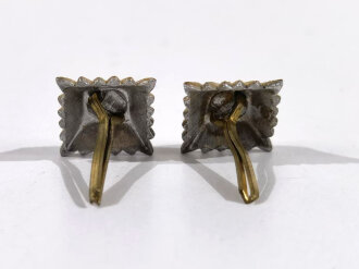 III. Reich, Paar Rangsterne für Schulterklappen, Aluminium vergoldet, Kantenlänge 11 mm