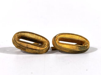Paar Auflagen für Schulterklappen der Wehrmacht "0" in Gold, Höhe 18 mm