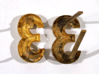 Paar Auflagen für Schulterklappen der Wehrmacht "3" in Gold, Höhe 18 mm