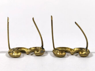 Paar Auflagen für Schulterklappen der Reichswehr oder Wehrmacht "3" in Gold, Höhe 18 mm