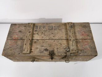 1.Weltkrieg Transportkasten für "30 Stück Zeitzünder Gewehrgranaten". Ungereinigtes Stück, datiert 1916. Maße 80 x 34 x 26cm