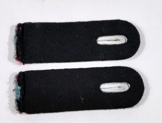 Waffen SS, Paar Schulterstücke  für einen Offizier der Panzertruppe, ungetragenes Paar