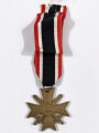 Kriegsverdienstkreuz 2. Klasse 1939 mit Schwertern in Buntmetall mit langem Bandabschnitt