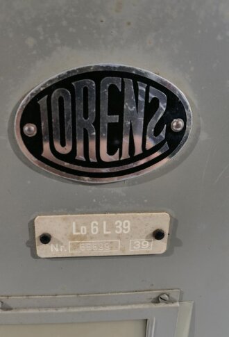 Lorenz Langwellen Empfänger Lo6L39, hauptsächlich bei der Kriegsmarine verwendet. Originallack, Baujahr 1939, Funktion nicht geprüft