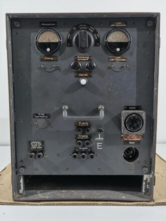 Luftwaffe, Netzbetriebener Tastgleichrichter NTG 2  , LN 20044, zum Betrieb mit Richtfunkgerät Elster SEG2T. Ungereinigtes Stück, Funktion nicht geprüft