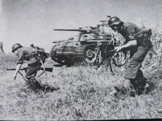 Kampf und Untergang der deutschen Panzertruppe 1939-45, 248 Seiten, über DIN A5, gebraucht