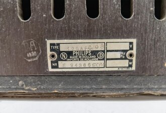 Philips Empfänger 122ABC für Truppenbetreuung. Luftwaffenabnahme, Originallack, Funktion nicht geprüft