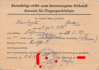 "Berechtigt nicht zum bevorzugten Einkauf" Ausweis für Fliegergeschädigte, ausgestellt 1942 in Düsseldorf