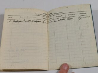 Luftschutz Dienstbuch zugleich Personalausweis eines Angehörigen des Sicherheits- und Hilfsdienst oder Luftschutzwarendienst aus Neuss, datiert 1941