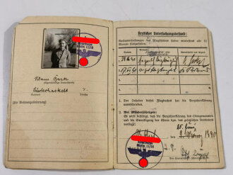 NSFK, Flugbuch Sturm 11/16, datiert 1940 und HJ Führerausweis eines Hauptscharführers in Dithmarschen