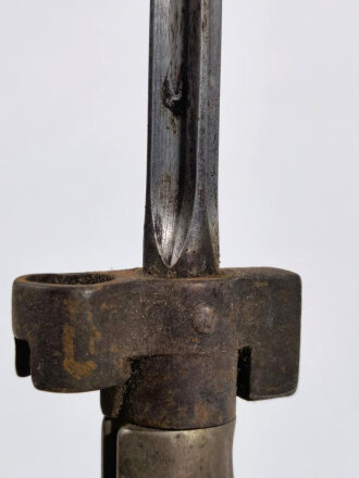 Frankreich, Bajonett Epee M1886, ungereinigtes Stück aus Speicherfund