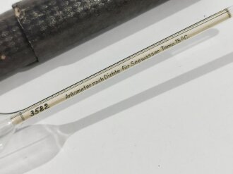 Kriegsmarine Thermometer im Papphülle. Gesamthöhe der Hülle 34cm. Guter Zustand