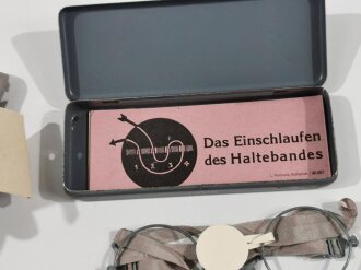 Maskenbrille Wehrmacht, nicht ausgegebenes Set aus altem Fabrikbestand