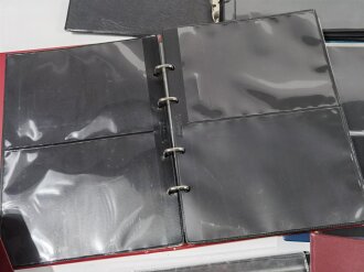 Konvolut Steckalben und Einlageblätter aus diversen Sammlungsauflösungen. Nicht auf Zustand geprüft