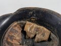 Stahlhelm aus den 1930iger Jahren. schwarzer Originallack, ungereinigtes Stück