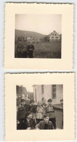 2 Fotos von Jungs die diverse Umgeschneiderte Uniformstücke tragen, u.a. U.S. M43 Feldbluse. Maße je 6x6cm, Rückseitig Beschriftet "Schulausflug nach Schaid März 1954"