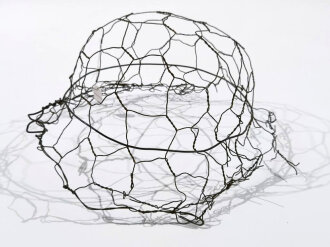 Stahlhelm Tarnnetz Wehrmacht, höchstwahrscheinlich neuzeitliche Anfertigung aus Sammlungsauflösung