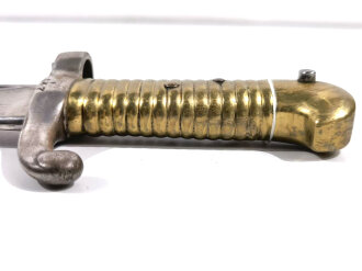 Frankreich, Seitengewehr Modell 1842 nummerngleich, Ringdurchmesser 23 mm, Scheide neuzeitlich geschwärzt, Hersteller Chatellerault 1853 ?