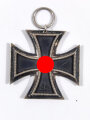 Eisernes Kreuz 2. Klasse 1939, magnetisch, Hakenkreuz  berieben, sonst guter Zustand