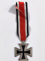 Eisernes Kreuz 2. Klasse 1939, magnetisch, Hakenkreuz mit voller Schwärzung