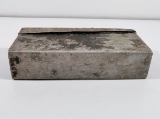 Gurtkasten für MG der Wehrmacht, Aluminium, datiert 1939, Verschluss defekt, ungereinigt