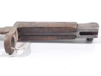 Belgien, Seitengewehr/Epeebajonett  Modell 1916, ohne Scheide,für Mauser Gewehr M 1889  Gesamtlänge 57 cm, korrodiert